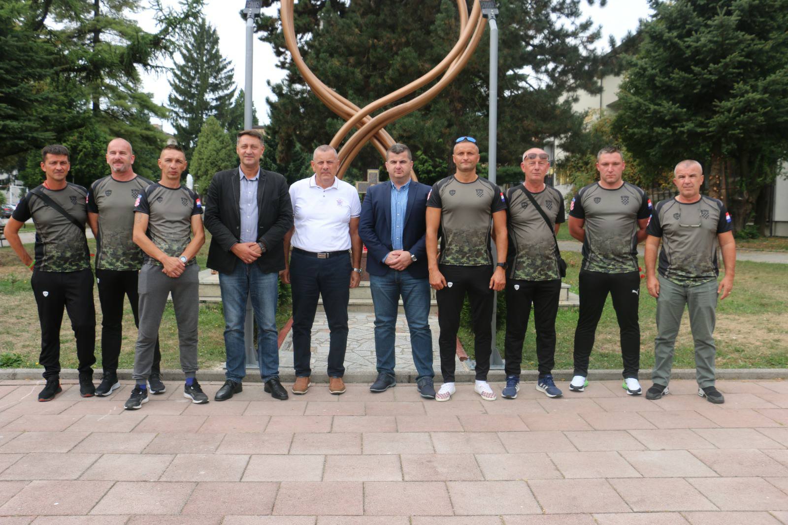 Načelnici Dujo i  Marjanović razgovarali sa predstavnicima Udruge maratonaca  „Heroji ne umiru“