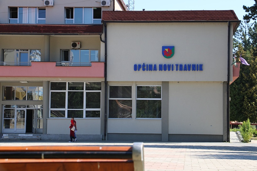 JAVNI KONKURS za popunu radnih mjesta državnih službenika u Općini Novi Travnik